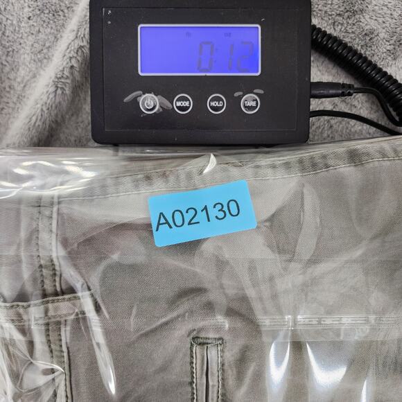 Maurices Pants Womens 15/16 Green Khaki Side Striped Chino Mid Rise Ankle Preppy - Picture 12 of 12